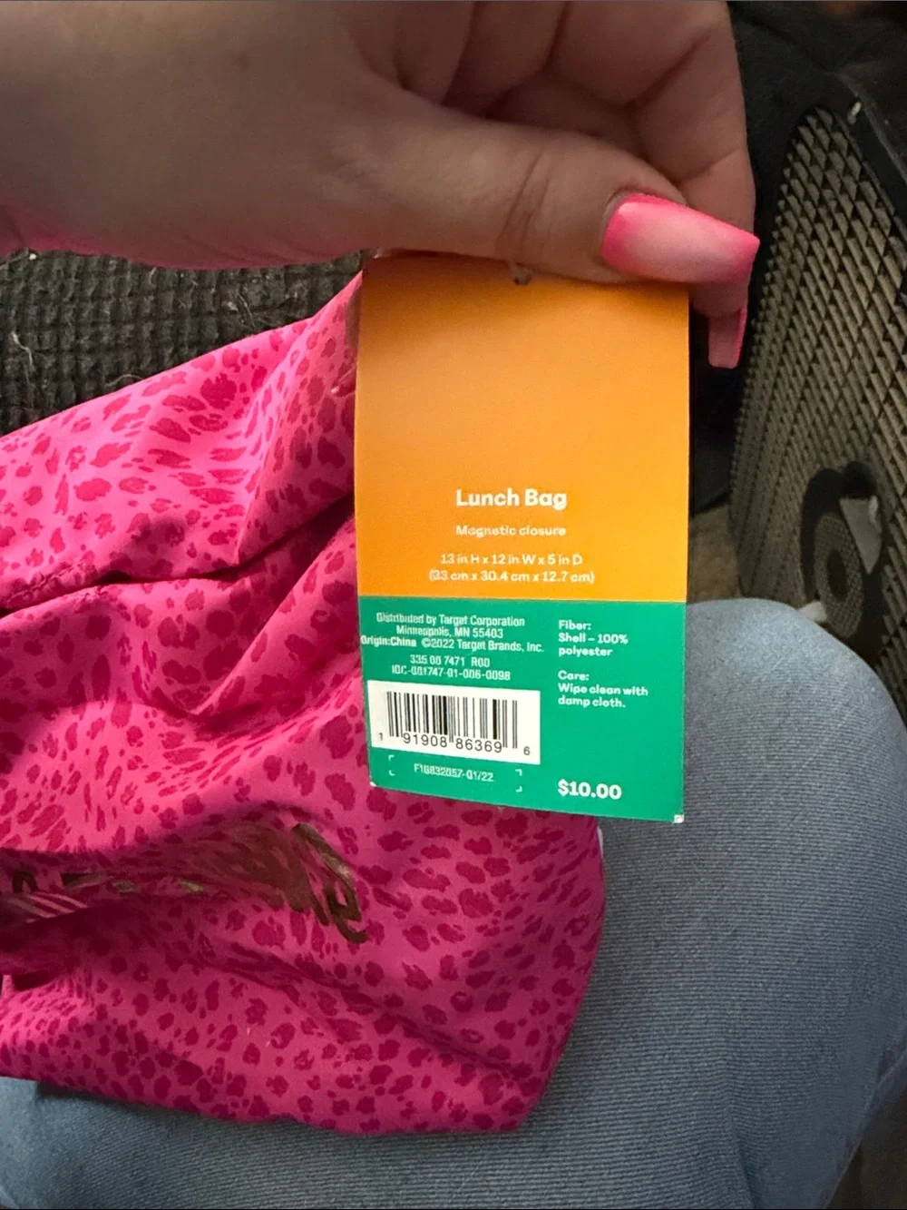 Lunch Bag with Magnetic Closure
